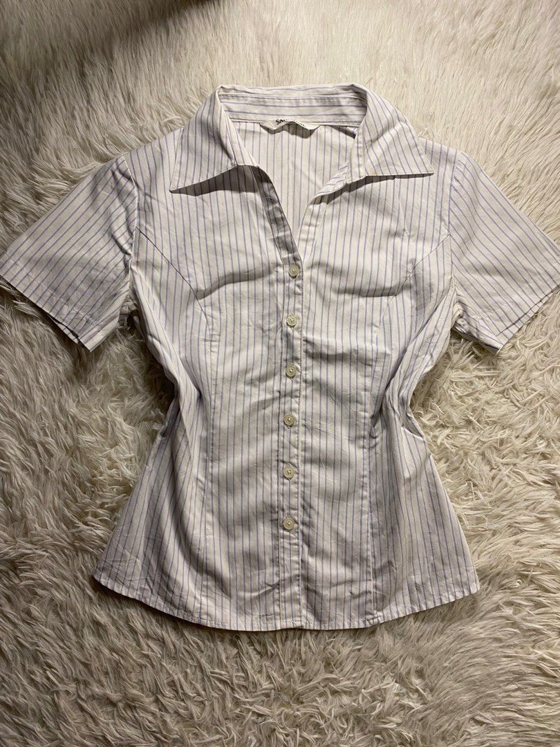Sancanal Polo Fitted Top (Category: Blouses) located in Caloocan City. Submitted by ky.mndjr (Listing ID 1400739851, Image 1). Description: Sancanal polo fitted top size: xs - small used once only & almost new.