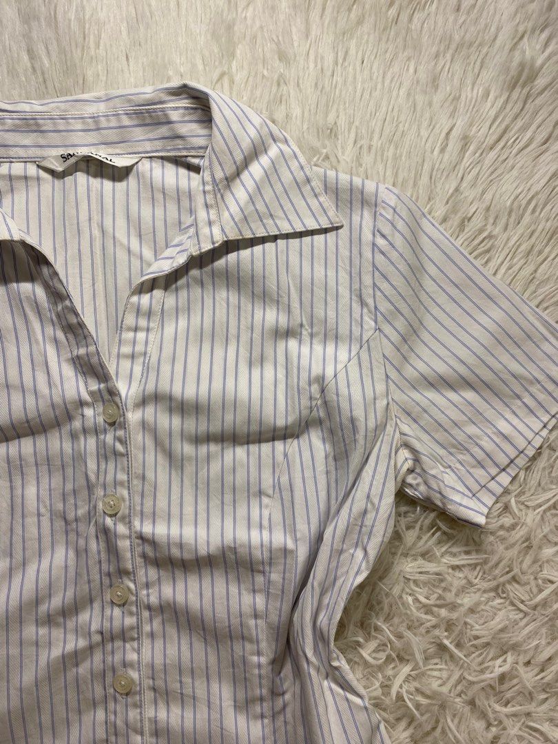 Sancanal Polo Fitted Top (Category: Blouses) located in Caloocan City. Submitted by ky.mndjr (Listing ID 1400739851, Image 3). Description: Sancanal polo fitted top size: xs - small used once only & almost new.