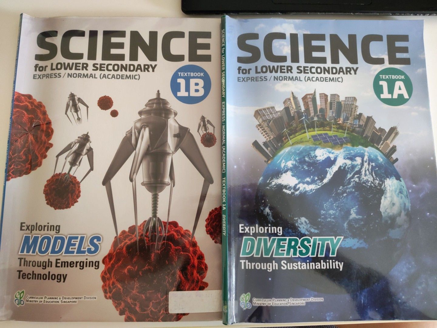 Science Textbook 1A & 1B for Sec 1, Hobbies & Toys, Books & Magazines ...