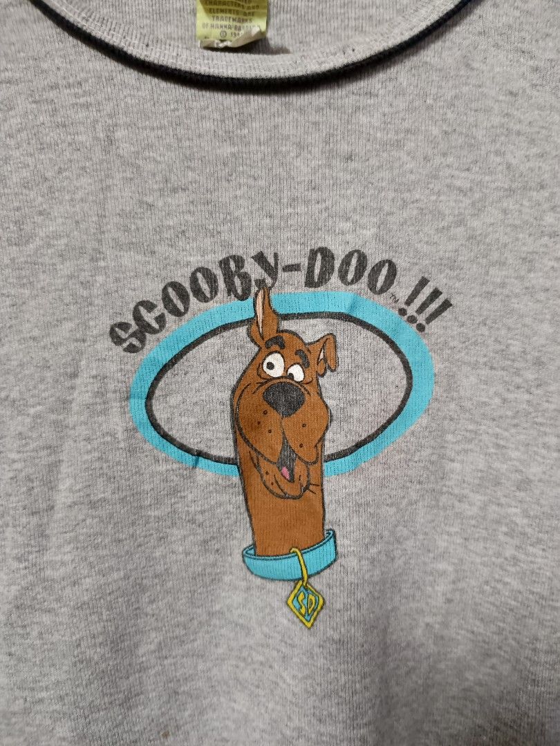 Scooby doo vintage tee (Category: Shirts) located in Davao. Submitted by mln-boutique (Listing ID 1400720095, Image 3). Description: Size - S - M women's good condition minimal stain cartoon Network official tags.