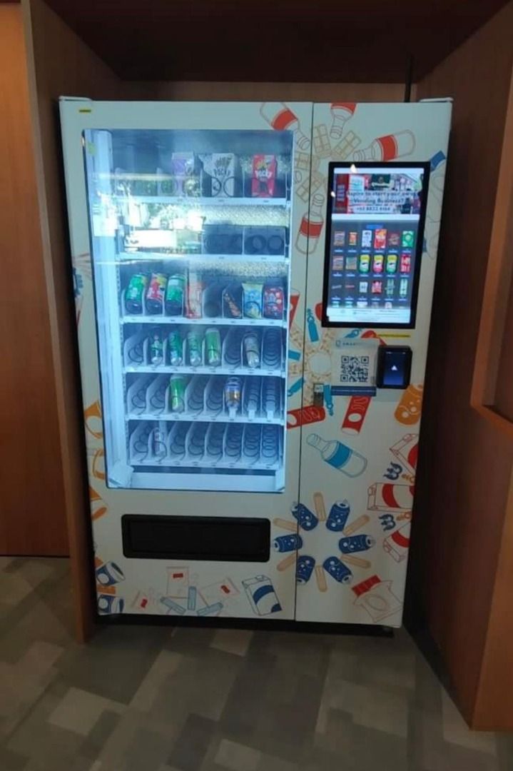 Second-Hand Vending Machine + Location & Stock Support Available, TV ...