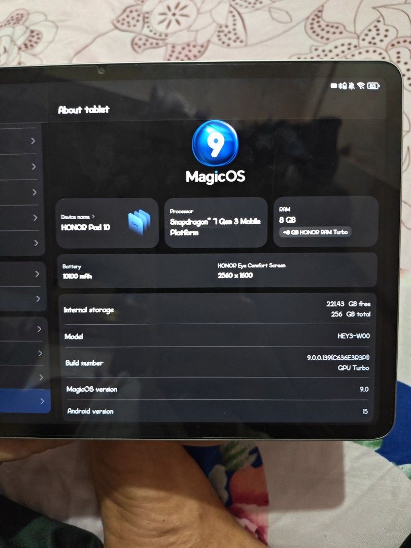 Selling my 3 week old Honor Pad 10 Tablet (Category: Android) located in Manila. Submitted by canadafide36338 (Listing ID 1400634294, Image 3). Description: .
