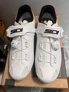 （分類：）位於 。 由 fbling 提交（商品編號 1400742457，圖片 1）。簡介： 。