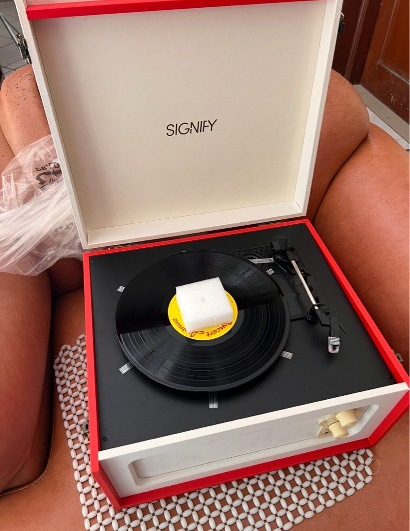 Signify Classic Retro Turntable with Bluetooth and legs (Category: Portable Music Players) located in Manila. Submitted by lucid21 (Listing ID 1400603548, Image 1). Description: Signify Classic Retro Turntable with Bluetooth and legs With box Never used. Opened for testing. Rfs: gift not really in to these things. Pickup only Price is negotiable. .