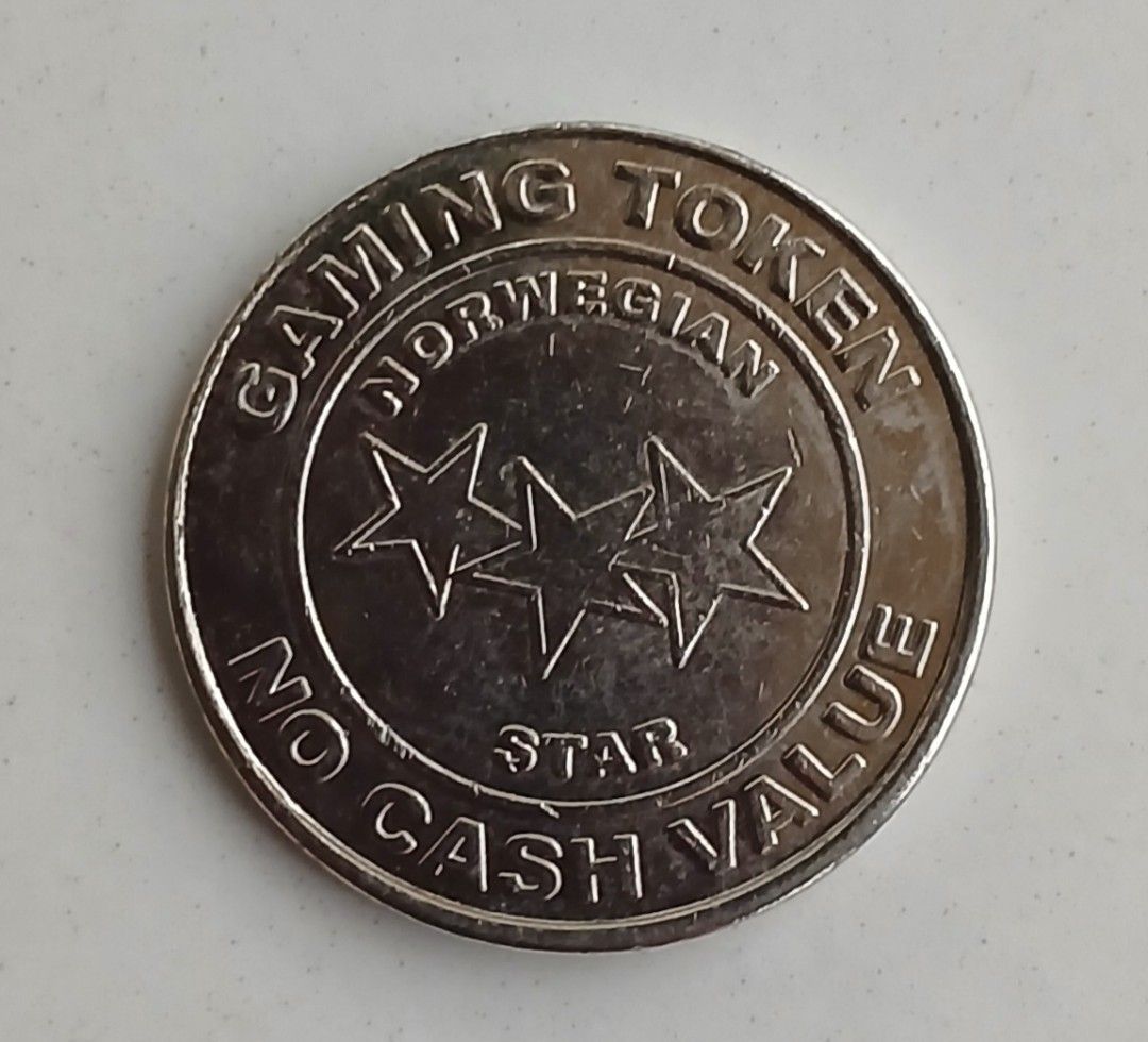 Token NCL Star Cruise ship casino (Category: Currency) located in Lipa City. Submitted by MAGBABALOT7 (Listing ID 1400610289, Image 1). Description: copper nickel composition 24.5 mm in duameter.