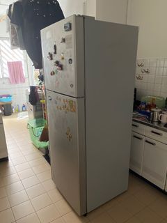 (Category: ) located in . Submitted by samtan6 (Listing ID 1400630435, Image 1). Description: .