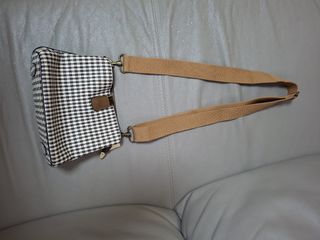 （分類：）位於 。 由 2nditems524 提交（商品編號 1400615314，圖片 1）。簡介： 。