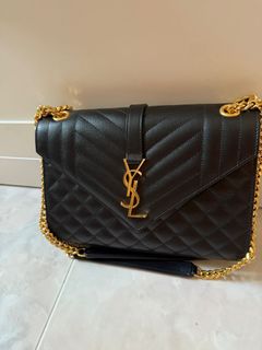(Category: ) located in . Submitted by yourfriendlymamashop (Listing ID 1400755015, Image 1). Description: .