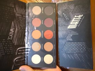 （分類：）位於 。 由 wahahatogether 提交（商品編號 1400721395，圖片 1）。簡介： 。