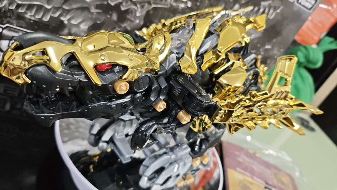 Zoids Death Rex Gold (Category: Gundam & Model Kits) located in Pasig City. Submitted by mxn_jp (Listing ID 1400590251, Image 2). Description: Takara Tomy Zoids For sale Death Rex Gold Scale 1/72 ✅Built only for display ✅No missing parts, with box and instruction manual ✅Motor function and lights working Note: This is an exclusive Daewonshop Custom Zoid exclusive from Korea 🇰🇷. 👍 Very Rare, Limited Edition only. Preferred Meetups near Pasig an