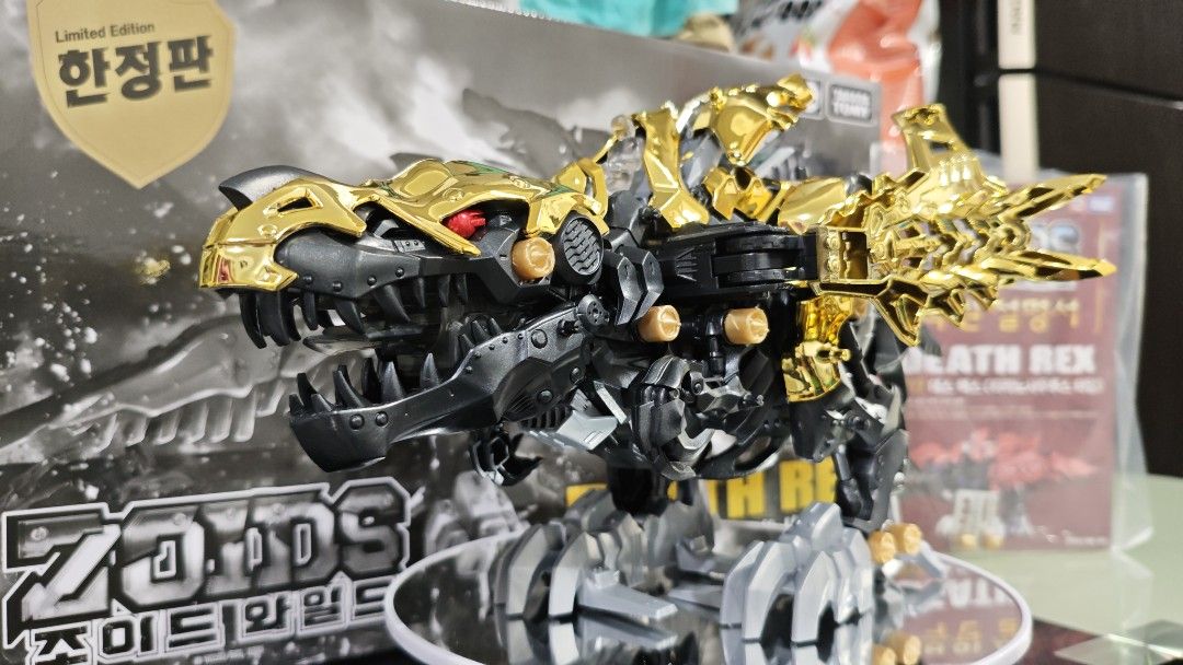 Zoids Death Rex Gold (Category: Gundam & Model Kits) located in Pasig City. Submitted by mxn_jp (Listing ID 1400590251, Image 1). Description: Takara Tomy Zoids For sale Death Rex Gold Scale 1/72 ✅Built only for display ✅No missing parts, with box and instruction manual ✅Motor function and lights working Note: This is an exclusive Daewonshop Custom Zoid exclusive from Korea 🇰🇷. 👍 Very Rare, Limited Edition only. Preferred Meetups near Pasig an