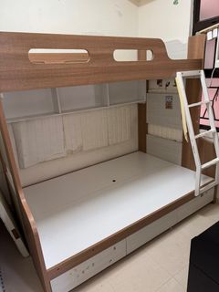 （分類：）位於 。 由 starstar15 提交（商品編號 1400872672，圖片 1）。簡介： 。