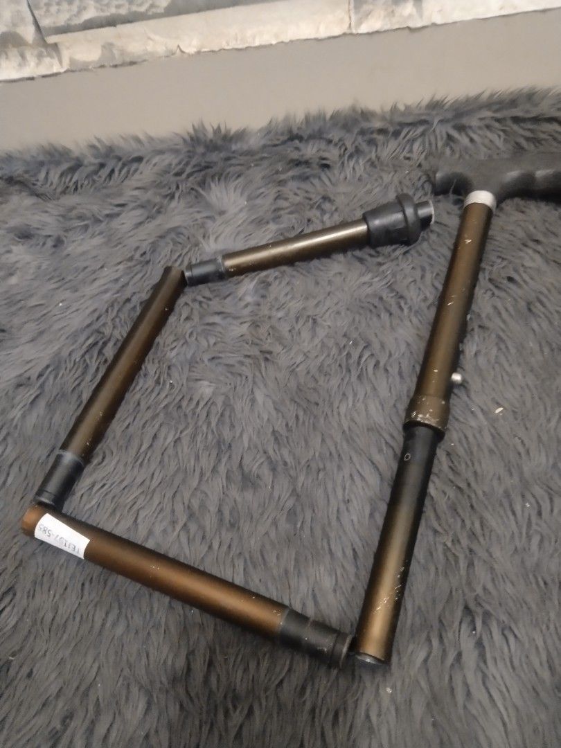Affordable foldable walking cane/stick B😍👌 (Category: Medical Supplies & Tools) located in Malolos. Submitted by afford.japan (Listing ID 1400928294, Image 1). Description: Affordable foldable walking cane/stick B😍👌.