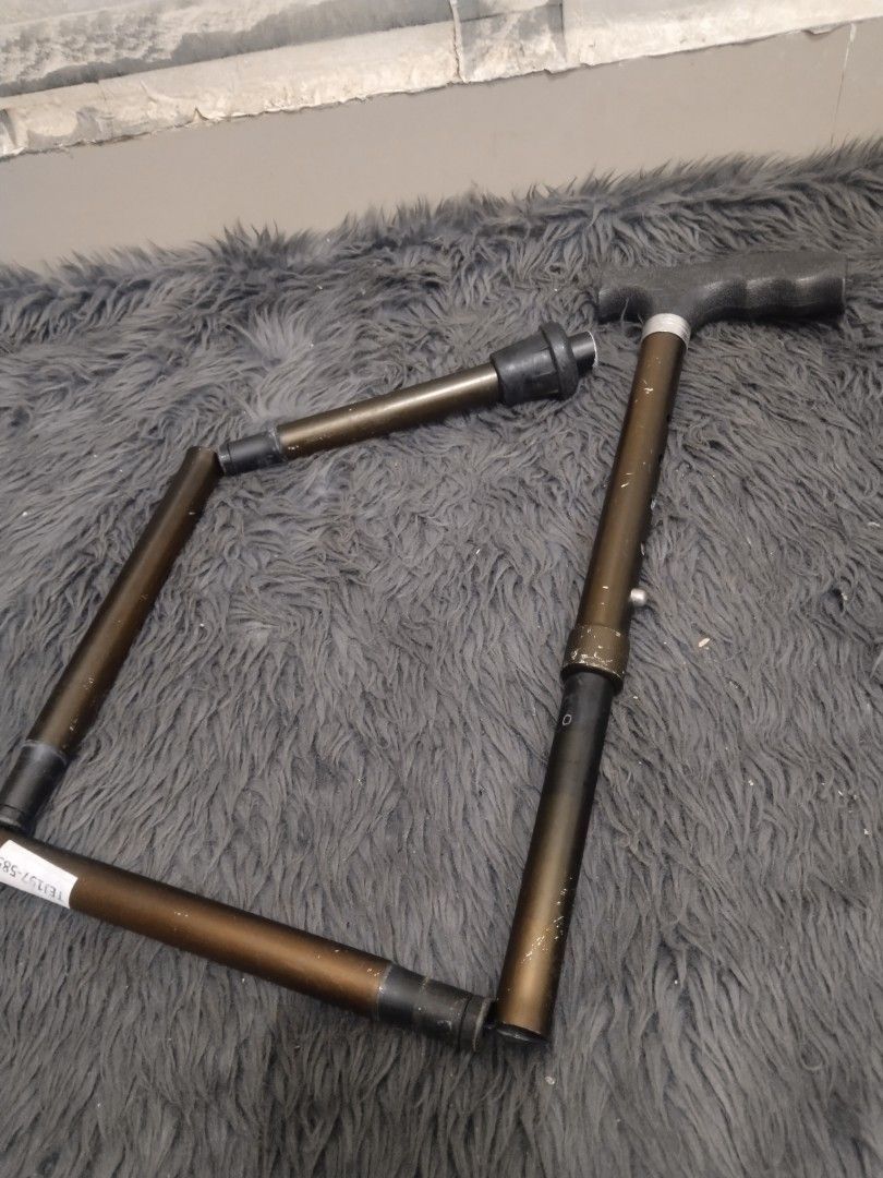 Affordable foldable walking cane/stick B😍👌 (Category: Medical Supplies & Tools) located in Malolos. Submitted by afford.japan (Listing ID 1400928294, Image 2). Description: Affordable foldable walking cane/stick B😍👌.