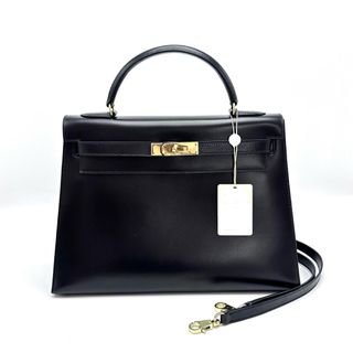 (Category: ) located in . Submitted by luxurybagsbymyrz (Listing ID 1400807602, Image 1). Description: .