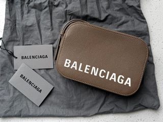 （分類：）位於 。 由 bal9610 提交（商品編號 1400856649，圖片 1）。簡介： 。