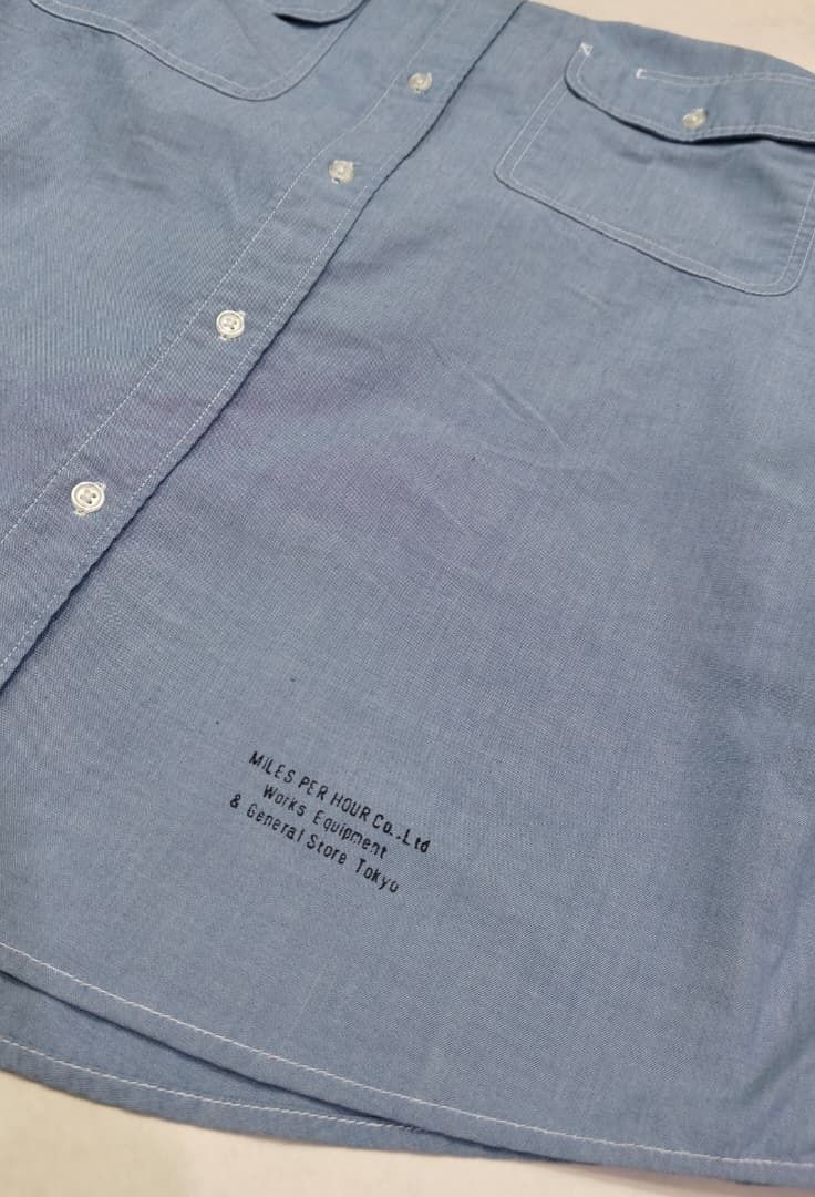BIG SMITH CHAMBRAY (Category: Formal Shirts) located in Alor Setar. Submitted by mujaretroo (Listing ID 1400924913, Image 3). Description: Brand : BIG SMITH Condition : Good ( masih dalam keadaan baik ) Size : 22X31 Colour : Light blue .