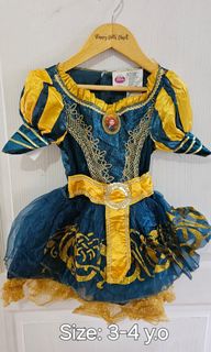 (Category: ) located in . Submitted by happy_dolls_closet (Listing ID 1400869698, Image 1). Description: .