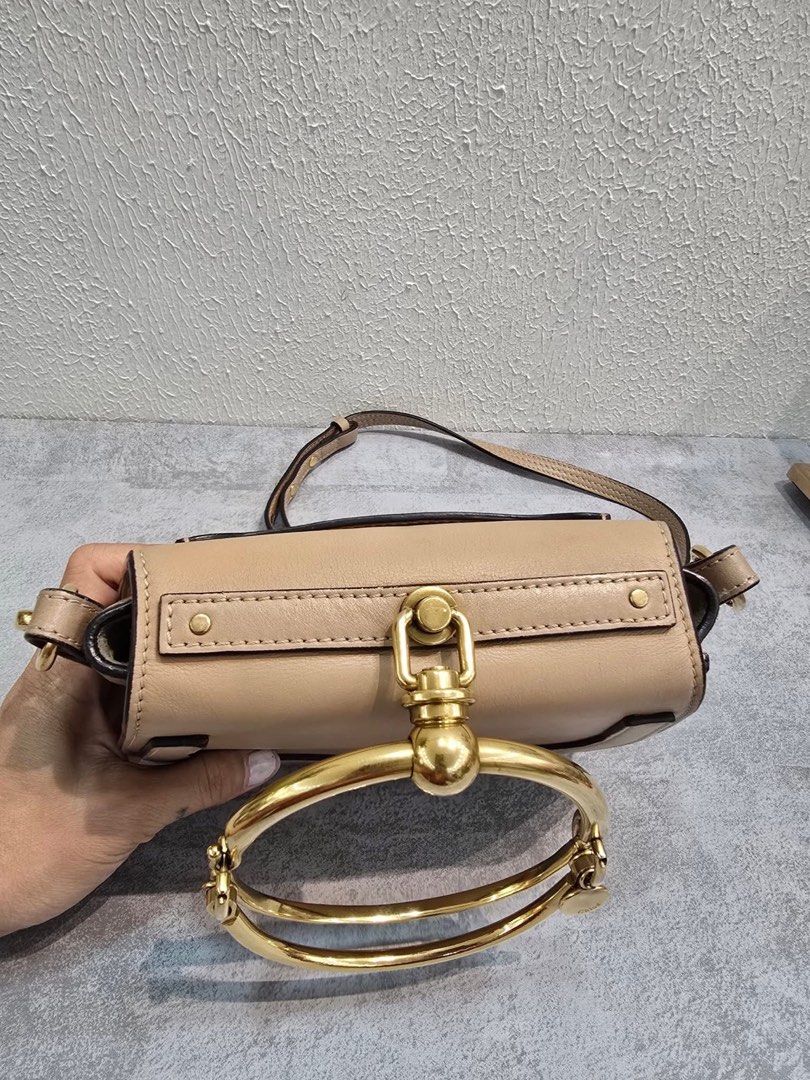 Chloe Pixie Small Bag (Category: Luxury Bags & Wallets) located in General Santos City (Dadiangas). Submitted by braverabbit.67 (Listing ID 1400958460, Image 3). Description: 💯MONEY BACK GUARANTEE 💯💯👌🏻 Chloe Sling bag in verygood condition Small 𝗦𝘂𝗿𝗲 𝗯𝘂𝘆𝗲𝗿 𝗺𝗮𝘆 𝗿𝗲𝗾𝘂𝗲𝗦𝘁 𝗺𝗼𝗿𝗲 𝗱𝗲𝘁𝗮𝗶𝗹𝗲𝗱 𝗽𝗶𝗰𝗦 𝗼𝗿 𝘃𝗲𝗱𝗶𝗼! ‼️𝗙𝗢𝗥 𝗔𝗦𝗔𝗣 𝗥𝗘𝗣𝗟𝗬 𝗠𝗘𝗦𝗦𝗔𝗚𝗘 𝗨𝗦 𝗢𝗡 𝗙𝗔𝗖𝗘𝗕𝗢𝗢𝗞 NAME: LAPUZ OERLIE with Profile bc