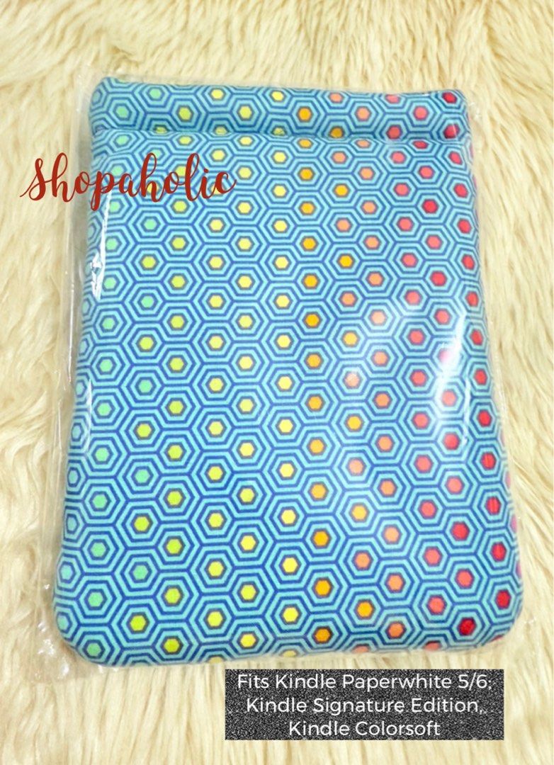 Customized Sleeve for Kindle Paperwhite 5/6, Kindle Colorsoft (Category: E-Readers) located in Caloocan City. Submitted by shopaholic.nej (Listing ID 1400801708, Image 1). Description: Like new condition. Fits Kindle Paperwhite 5/6; Kindle Signature Edition; Kindle Colorsoft. Bought from IG: Just Happy Sewing. With magnetic snap and zipper back pocket. RFS: Extra Sleeve 📍North Caloocan 💰Gcash / BPI / Seabank 🚚 grab/lalamove/J&T (no shapi check
