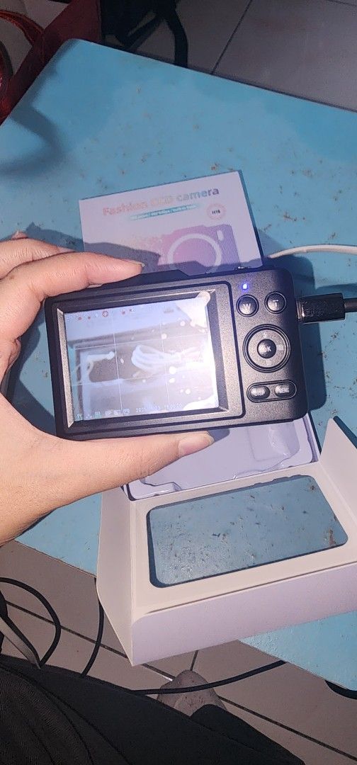 Digital camera (Category: Cameras) located in Ipoh. Submitted by swiftbear_0088 (Listing ID 1400855334, Image 3). Description: - Digital camera - Excellent condition - Includes all accessories - Stylish design - Ready to use.