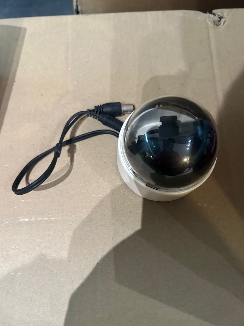 Dome Security Camera (Category: Security Systems & CCTV Cameras) located in Singapore. Submitted by rambutan_power (Listing ID 1400901910, Image 1). Description: - White dome security camera - Includes power cable - Suitable for home or office use - Brand and model not specified.