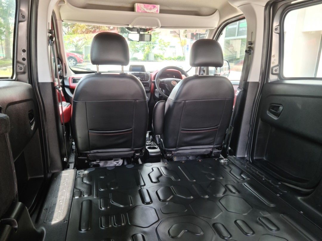 Fiat Doblo Cargo Maxi 1.6 Auto (Category: Used Commercial Vehicles for Sale) located in Singapore. Submitted by original.parts.supplier (Listing ID 1400953689, Image 3). Description: Cheapest and only Auto unit in the Market. Selling cheap to clear as van is not utilised anymore. Quick deal for July, perfectly good van. Left 4 yrs 3 mths This is the LWB version capable of loading big cargo in a medium compact van. Full size pallet also can go in.