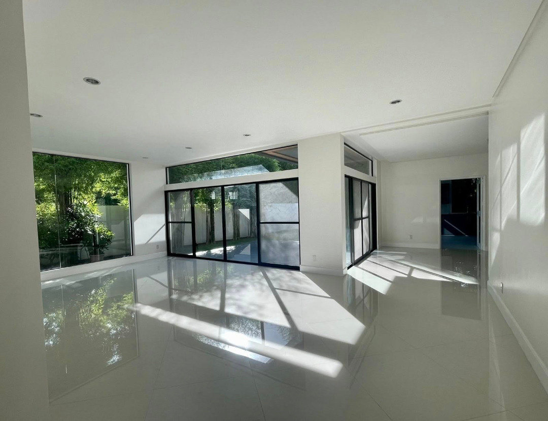 (Category: ) located in . Submitted by realtorrachelle (Listing ID 1400819825, Image 1). Description: .