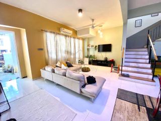 (Category: ) located in . Submitted by mekdin (Listing ID 1400949109, Image 1). Description: .