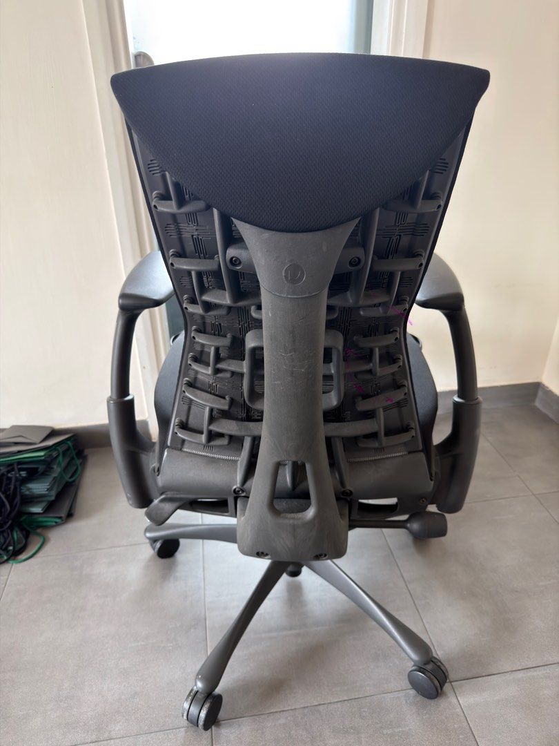 Herman Miller Embody Office Chair not aeron or sayl, 傢俬＆家居