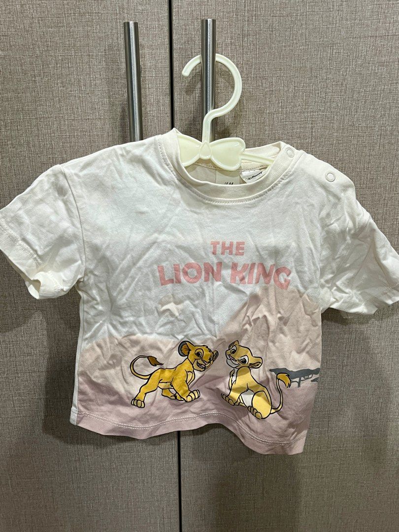 H&M T-shirts for baby boy (Category: Babies & Kids Fashion) located in Manila. Submitted by sjoemd (Listing ID 1400800960, Image 2). Description: H&M T-shirts for Baby Boy Size indicated on the photo 100 pesos for each shirt .