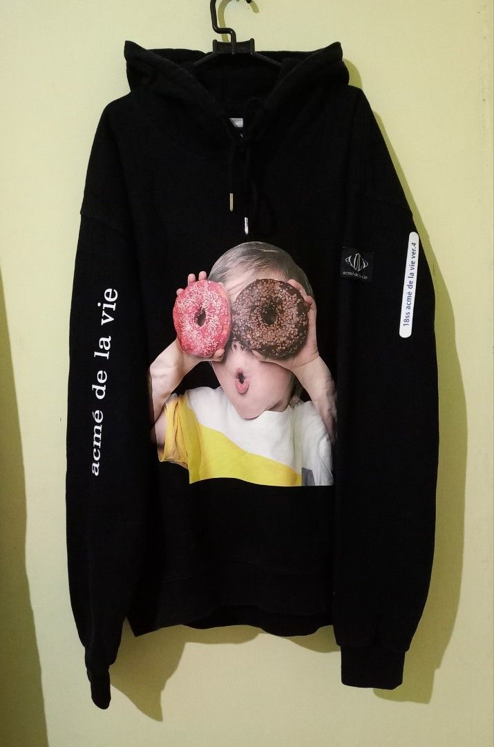 Hoodie ADLV baby face yellow donut boy, Fesyen Pria, Pakaian