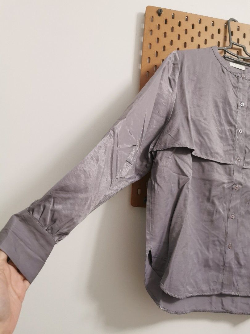 Japanese fashion Unique Design shacket (Category: Coats, Jackets and Outerwear) located in Singapore. Submitted by keikei2008 (Listing ID 1400952219, Image 2). Description: Lilac purple colour with light metallic sheen, thick polyester material, relaxing fit jacket kind of shirt. .