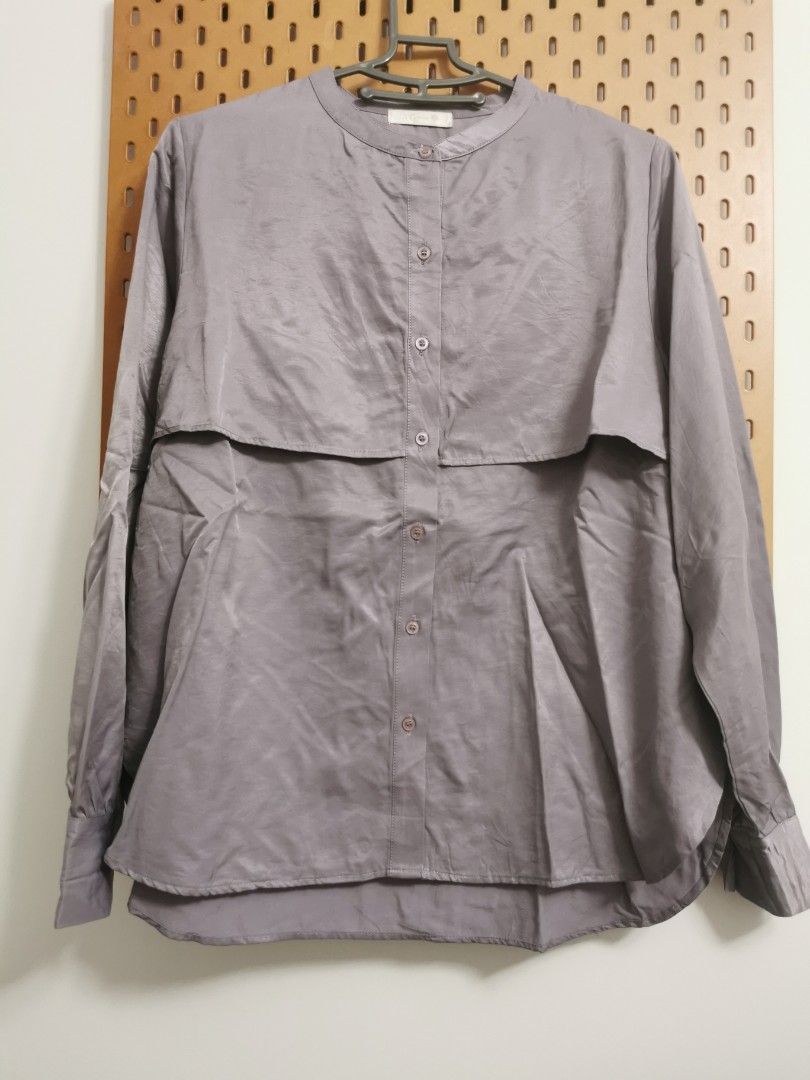 Japanese fashion Unique Design shacket (Category: Coats, Jackets and Outerwear) located in Singapore. Submitted by keikei2008 (Listing ID 1400952219, Image 1). Description: Lilac purple colour with light metallic sheen, thick polyester material, relaxing fit jacket kind of shirt. .