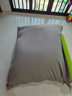 (Category: ) located in . Submitted by smartypants (Listing ID 1400781248, Image 1). Description: .