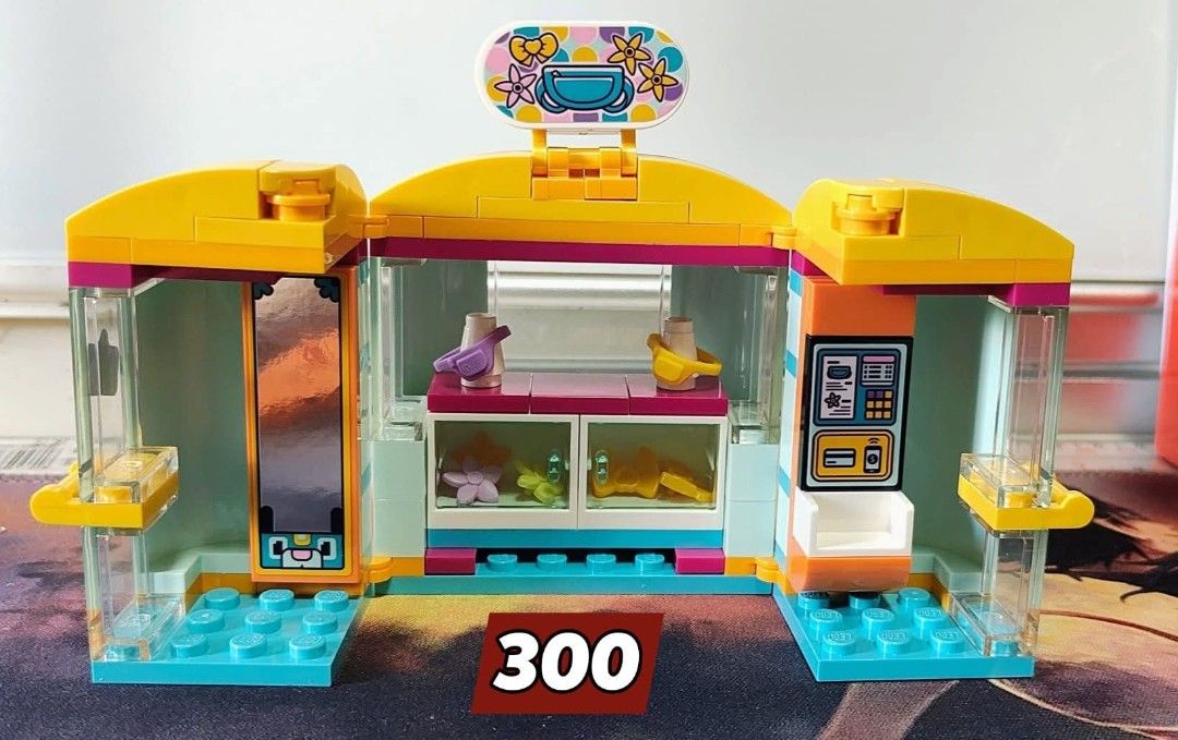 Lego store playground sets (Category: Lego & Building Sets) located in Cavite. Submitted by bricklairmanila (Listing ID 1400857304, Image 3). Description: 300 ea set authentic Lego.