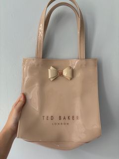 （分類：）位於 。 由 sellingthings12345 提交（商品編號 1400812039，圖片 1）。簡介： 。