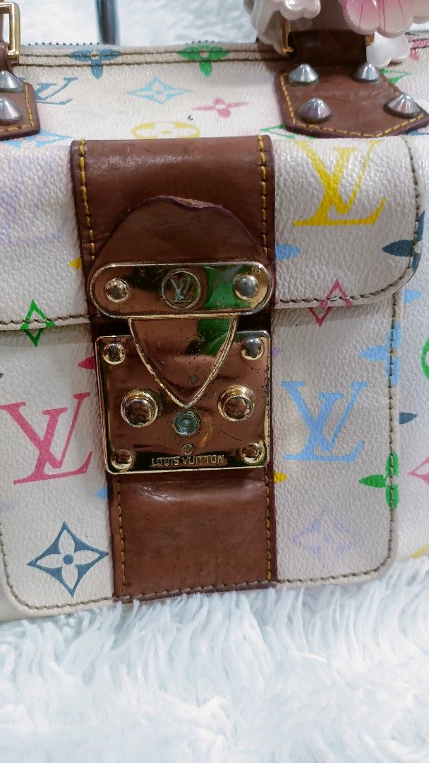 Lv doctor s bags (Category: Luxury Bags & Wallets) located in Davao. Submitted by analiedazo07211 (Listing ID 1400932052, Image 3). Description: lv doctor s bags pm sa complete details ready to ship.
