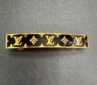 (Category: ) located in . Submitted by crystalsbuy (Listing ID 1400886295, Image 1). Description: .