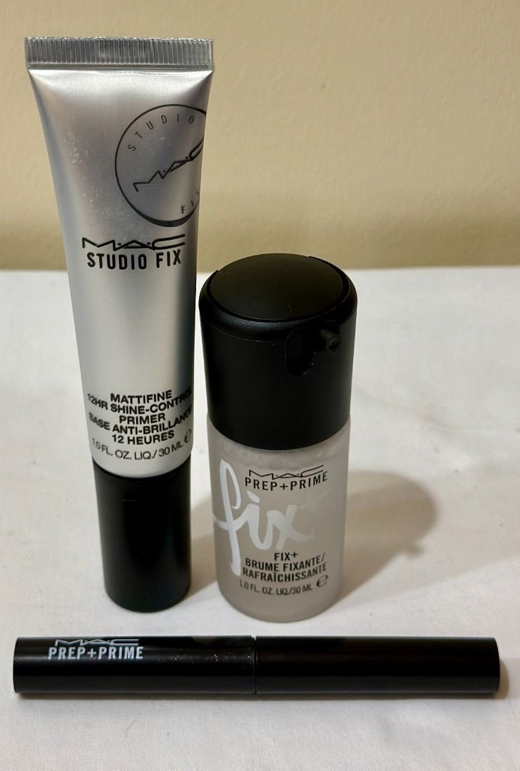 MAC 3-PC STUDIO FIX MATTIFINE PRIMER / PREP+ PRIME LIP & MINI FIX+ SET (Category: Makeup) located in San Juan City. Submitted by thesouthbeachedit (Listing ID 1400911267, Image 3). Description: MAC COSMETICS TRICKS OF THE TRADE KIT A limited-edition skin kit that includes Studio Fix Mattifine 12HR Shine-Control Primer, Prep + Prime Lip and a mini Fix+. 3-Piece Skin Kit, Matte Primer/Lip Primer/Setting Spray, Special Packaging Achieve surreal skin