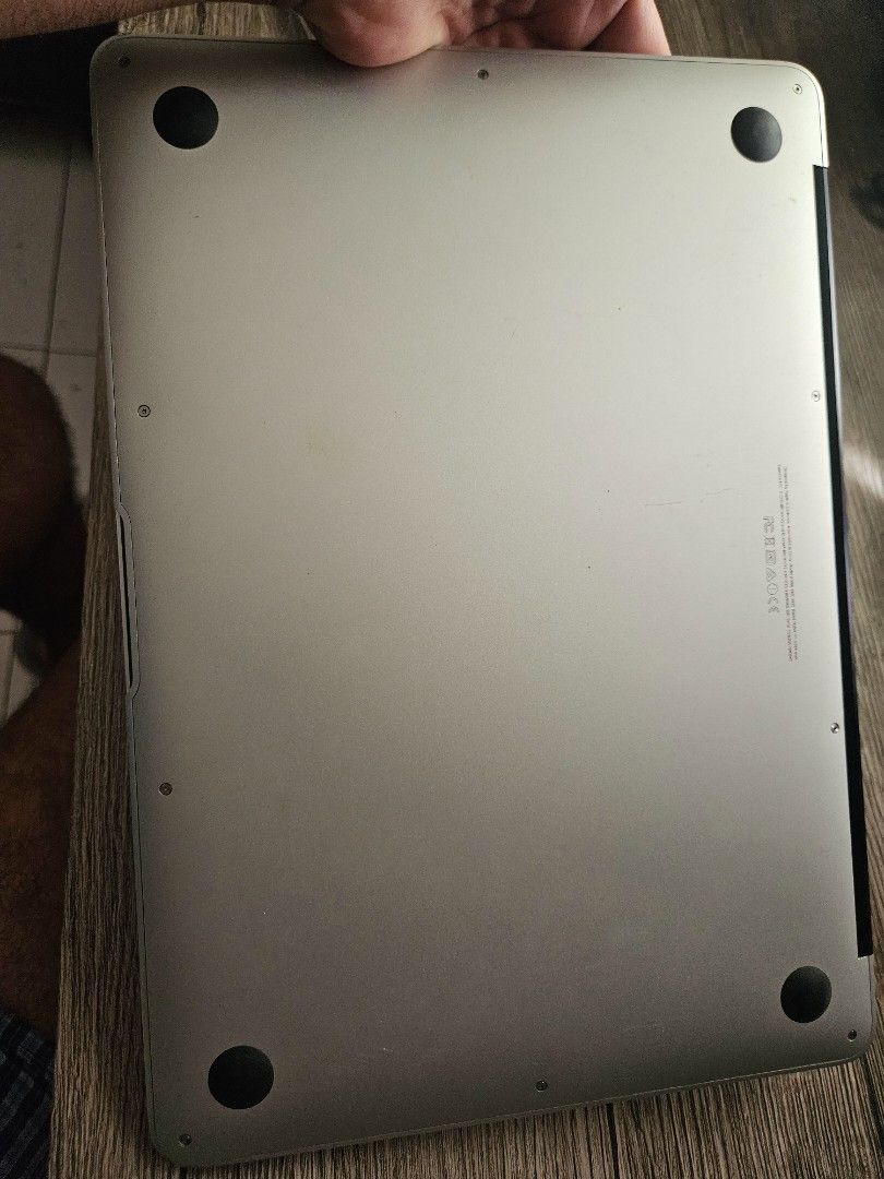 MacBook Air 13-inch (Early 2015) (Category: Laptops & Notebooks) located in Manila. Submitted by mortaleza (Listing ID 1400795999, Image 3). Description: see details in the photos with stickers added with dent (see photo) rfs: Upgrade .