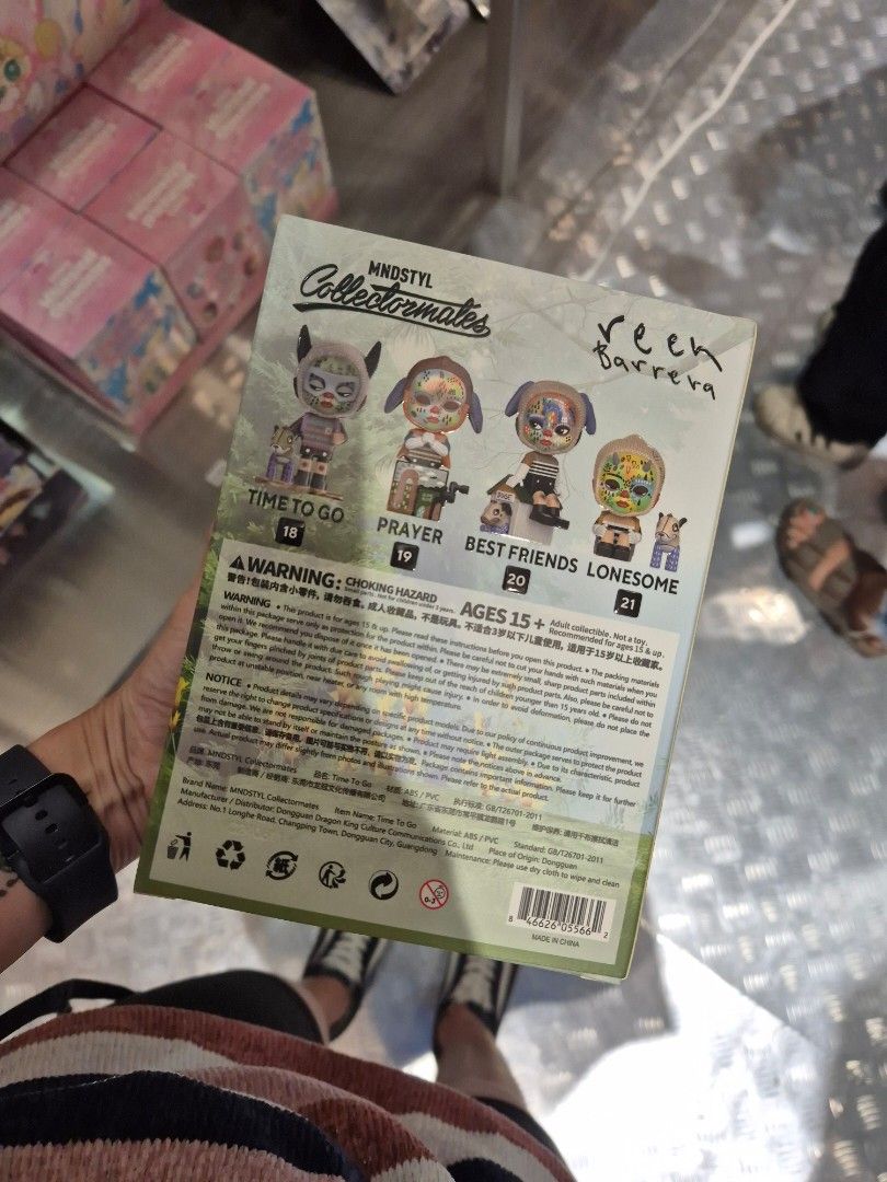 MNDSTYL Collectormates Reen Barrera Time To Go (Category: Designer & Blind Box Toys) located in Mandaluyong City. Submitted by reverendsdaughter (Listing ID 1400791080, Image 2). Description: .