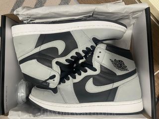 (Category: ) located in . Submitted by fityourwardrobe (Listing ID 1400859223, Image 1). Description: .