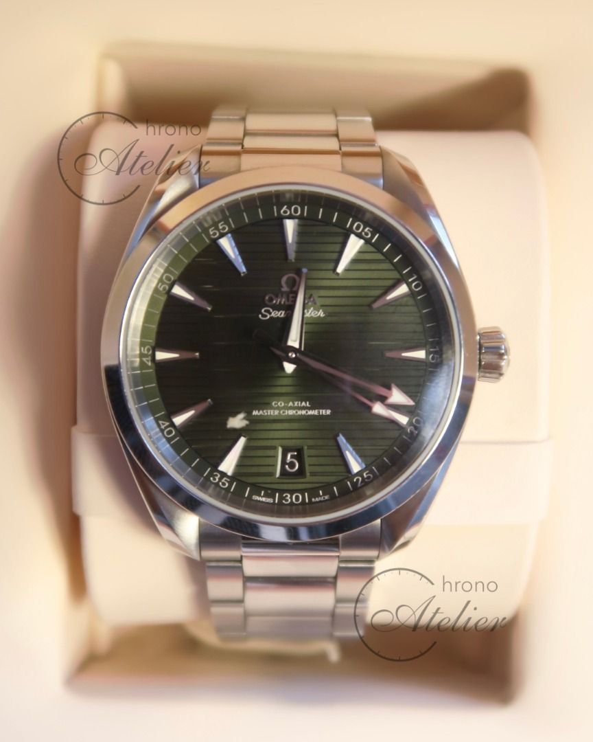 Omega Seamaster Aqua Terra Green Dial (Category: Luxury Watches) located in Makati City. Submitted by mariavickyy (Listing ID 1400929338, Image 1). Description: Ref. 220.10.41.21.10.001 | Co-Axial Master Chronometer 🕰️ Details: • 41mm stainless steel case • Sun-brushed green teak-pattern dial • Omega Calibre 8900 | Master Chronometer certified • Automatic movement | 60-hour power reserve • Sapphire crystal, 150m water resistance 📦 Inclusions: •