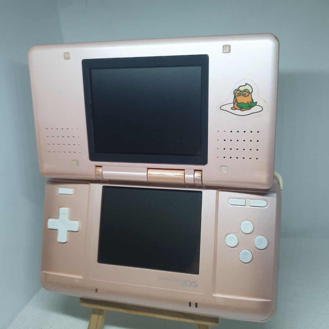 Rose Gold Nintendo DS (Category: Nintendo) located in Quezon City. Submitted by itemsforadoption (Listing ID 1400928337, Image 3). Description: Rfs: Its 2025! Happy New Year! Hoping you have a good year ahead of you! If you have questions feel free to send a message. Though I'll most likely be able to reply from 10am to 8pm. Please be patient and understanding. Decluttering games and items that I've picked up or for friends and family. Price: 180