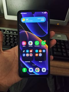 (Category: ) located in . Submitted by ustaz_gadget (Listing ID 1400863995, Image 1). Description: .