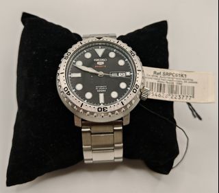 (Category: ) located in . Submitted by nmwatch (Listing ID 1400967882, Image 1). Description: .