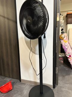 (Category: ) located in . Submitted by zaydenng (Listing ID 1400913330, Image 1). Description: .