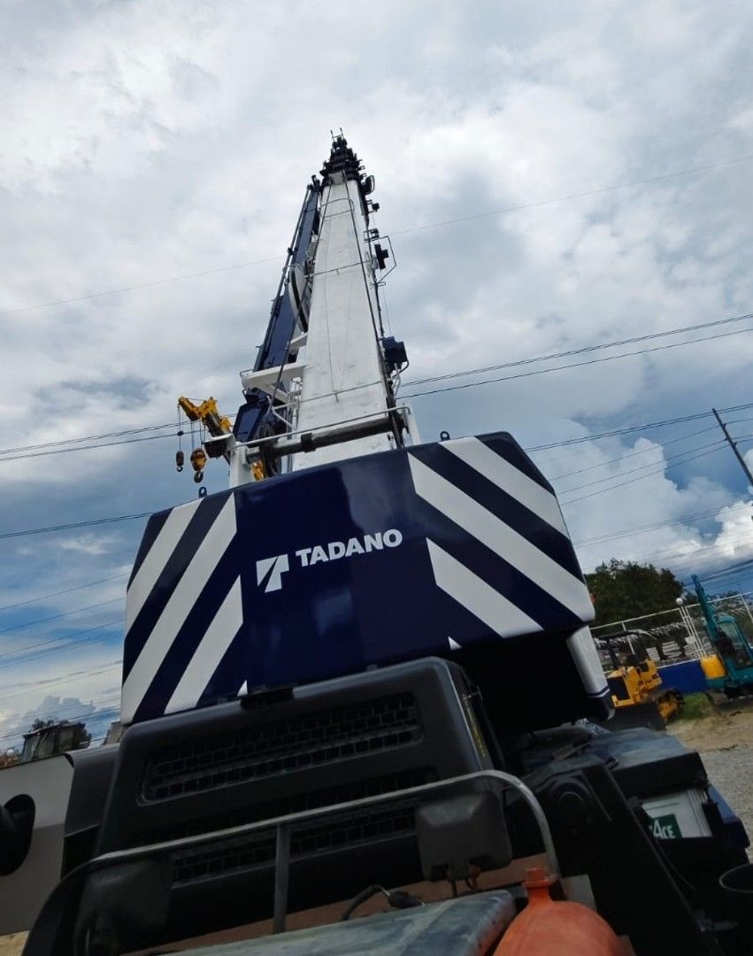 Tadano Crane (Category: Construction Tools & Equipment) located in Makati City. Submitted by ztak13 (Listing ID 1400896326, Image 3). Description: Tadano 50tons rough terrain crane 1997 year model Japan Surplus Ready to pull out Contact no. 09175699818.
