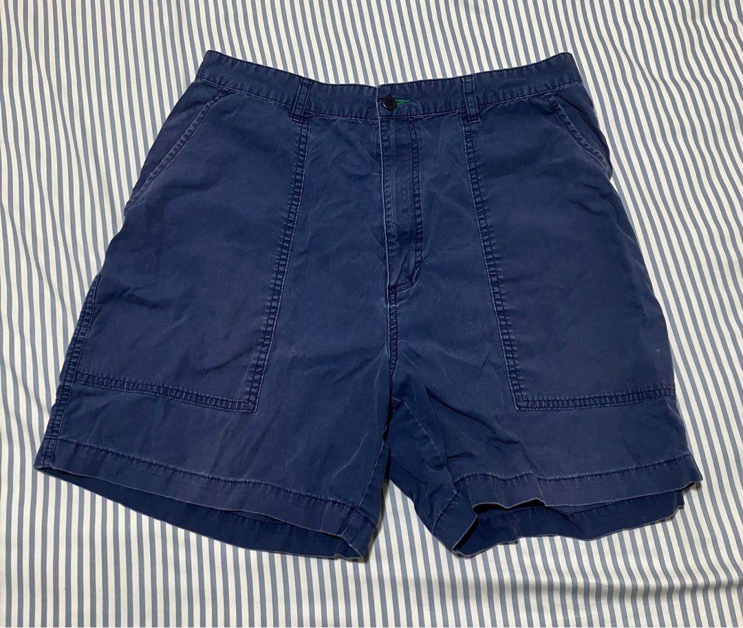 Tommy Hilfiger Blue Shorts Size 34 (Category: Shorts) located in Mandaluyong City. Submitted by ethanpix (Listing ID 1400911975, Image 1). Description: Tommy Hilfiger Above the Knee Shorts 17.5” length 6” inseam 34” waist Small surface scratch, pictured .